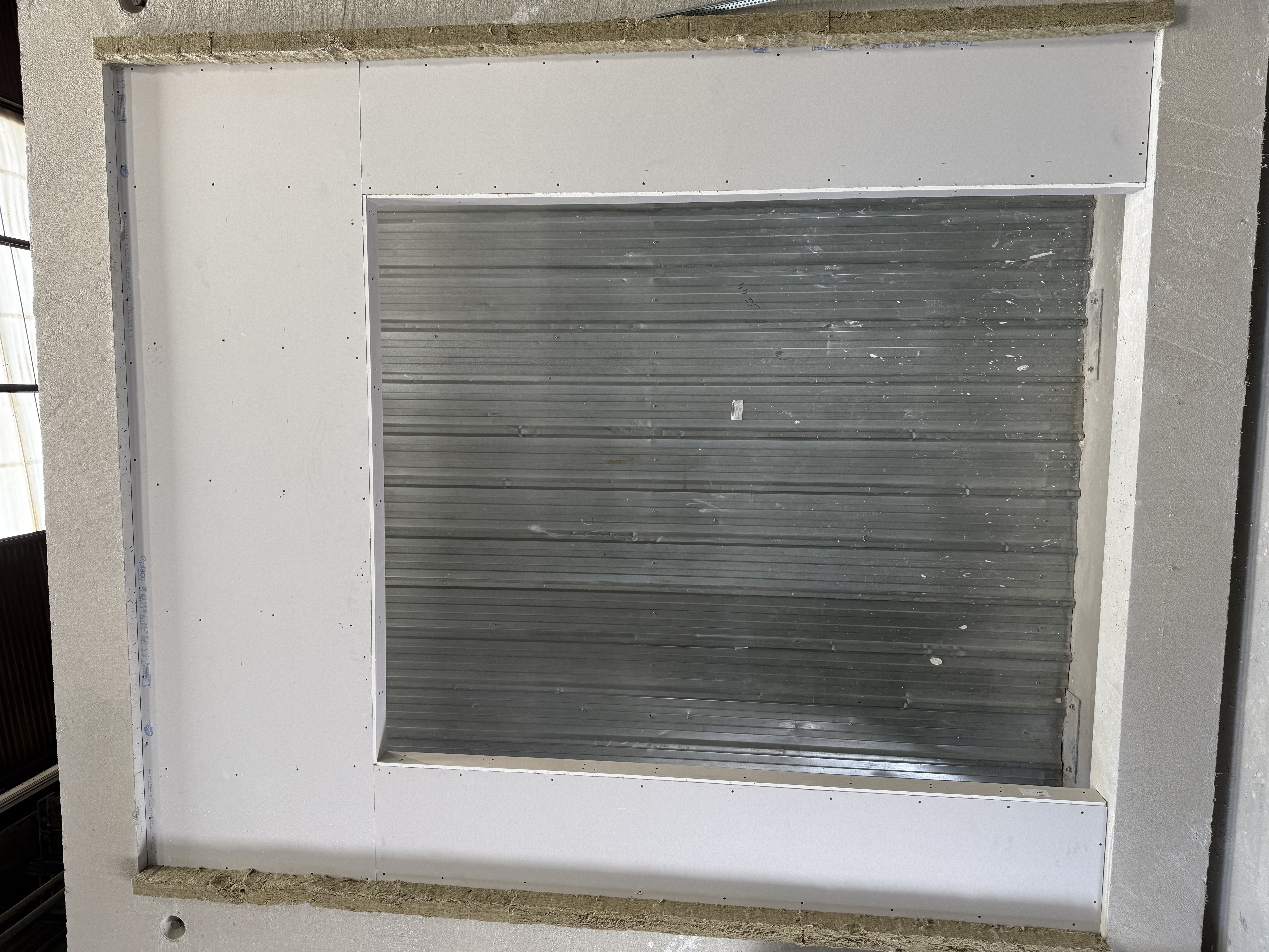 Cloisons et doublages à Metz, Thionville et Luxembourg : optimisez vos espaces avec PLACMANN