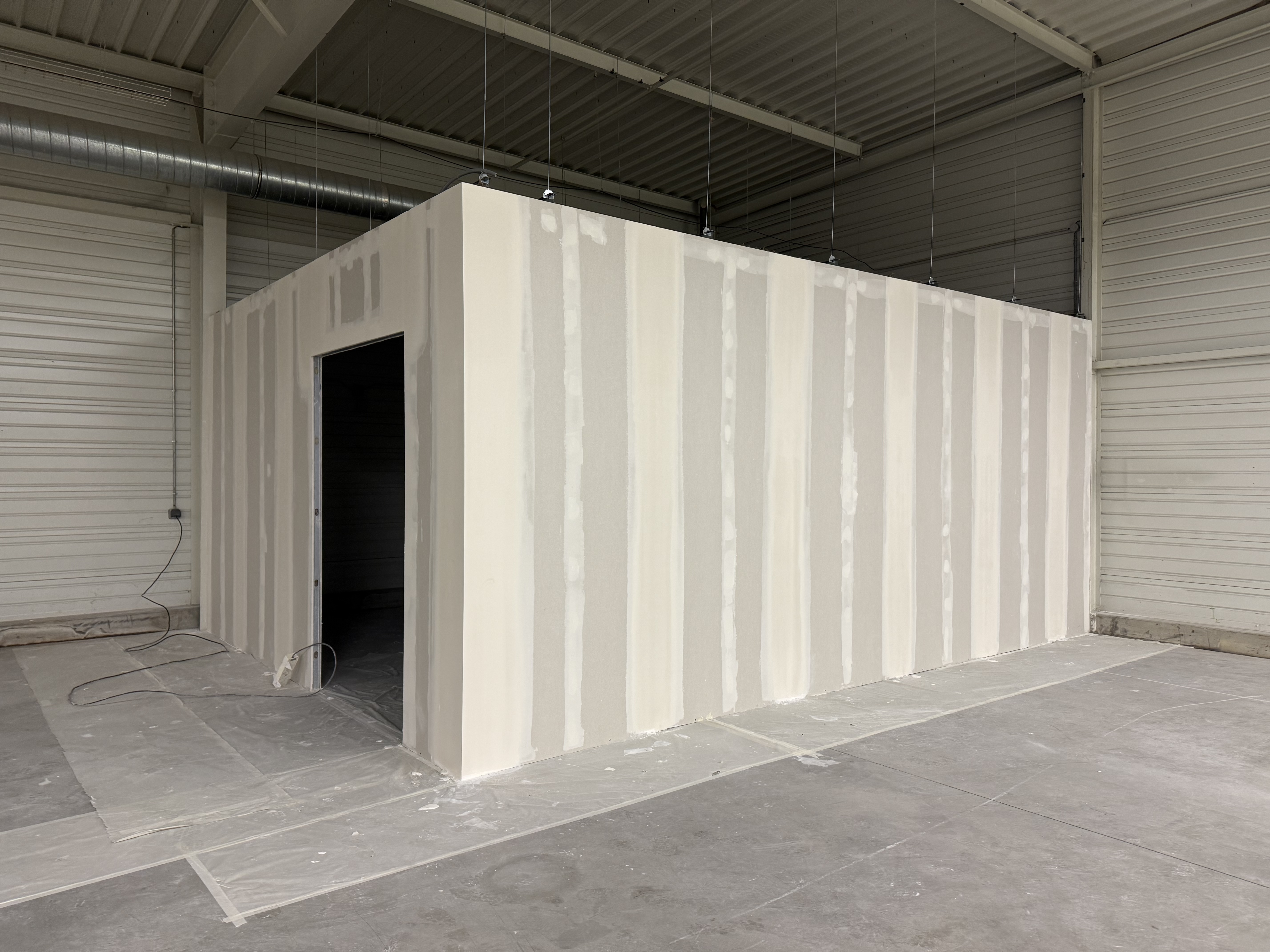 Confort thermique et design : combinaison gagnante entre isolation et faux plafonds à Metz, Thionville et Luxembourg